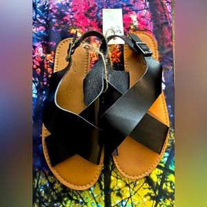 Universal Thread sandals